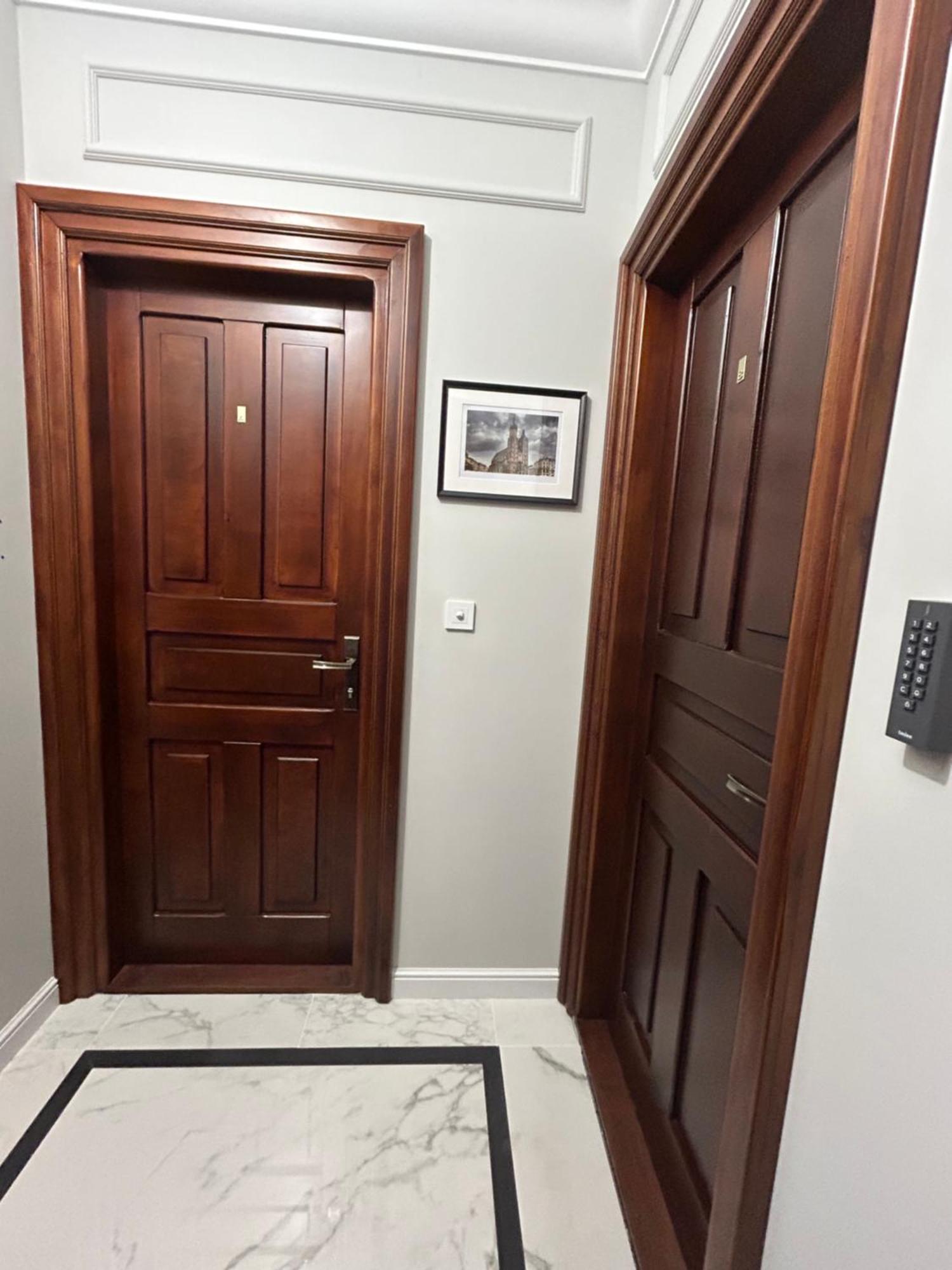 Charm & Comfort Renovated Gem In Old Town Sarego Apt B คราคูฟ ภายนอก รูปภาพ